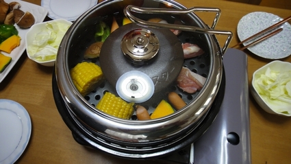 domestar03.jpg